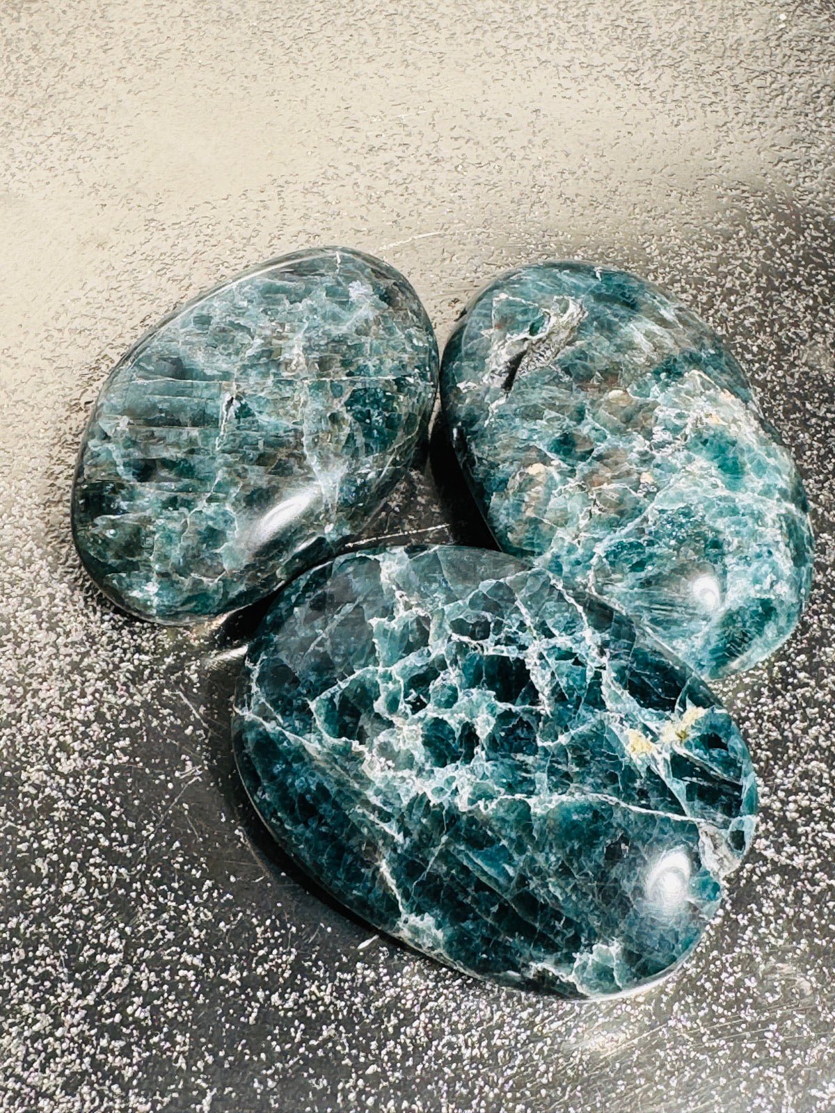 APATIT Handschmeichler 2 Stück - Kristall