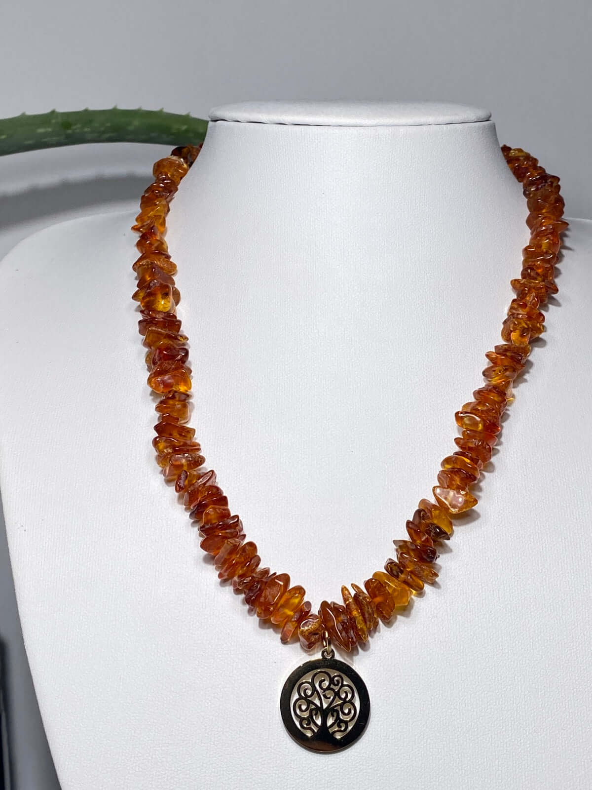 BERNSTEIN, Halskette mit Baum des Lebens - Charm -