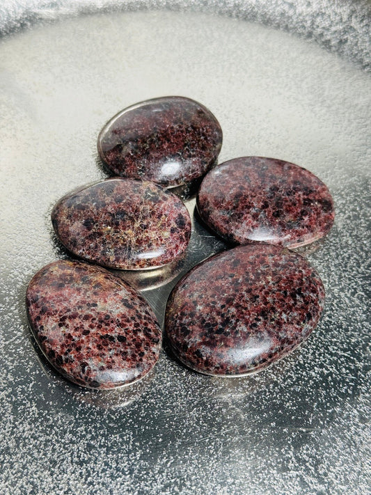 Granat Handschmeichler 2 Stück - Kristall