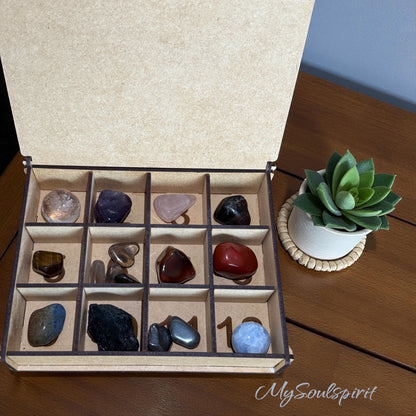 Rauhnachtskalender-Box mit 12 Steinen