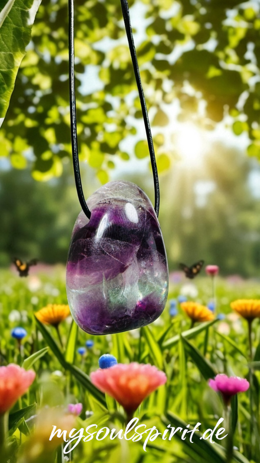 FLUORITE pendant with leather strap