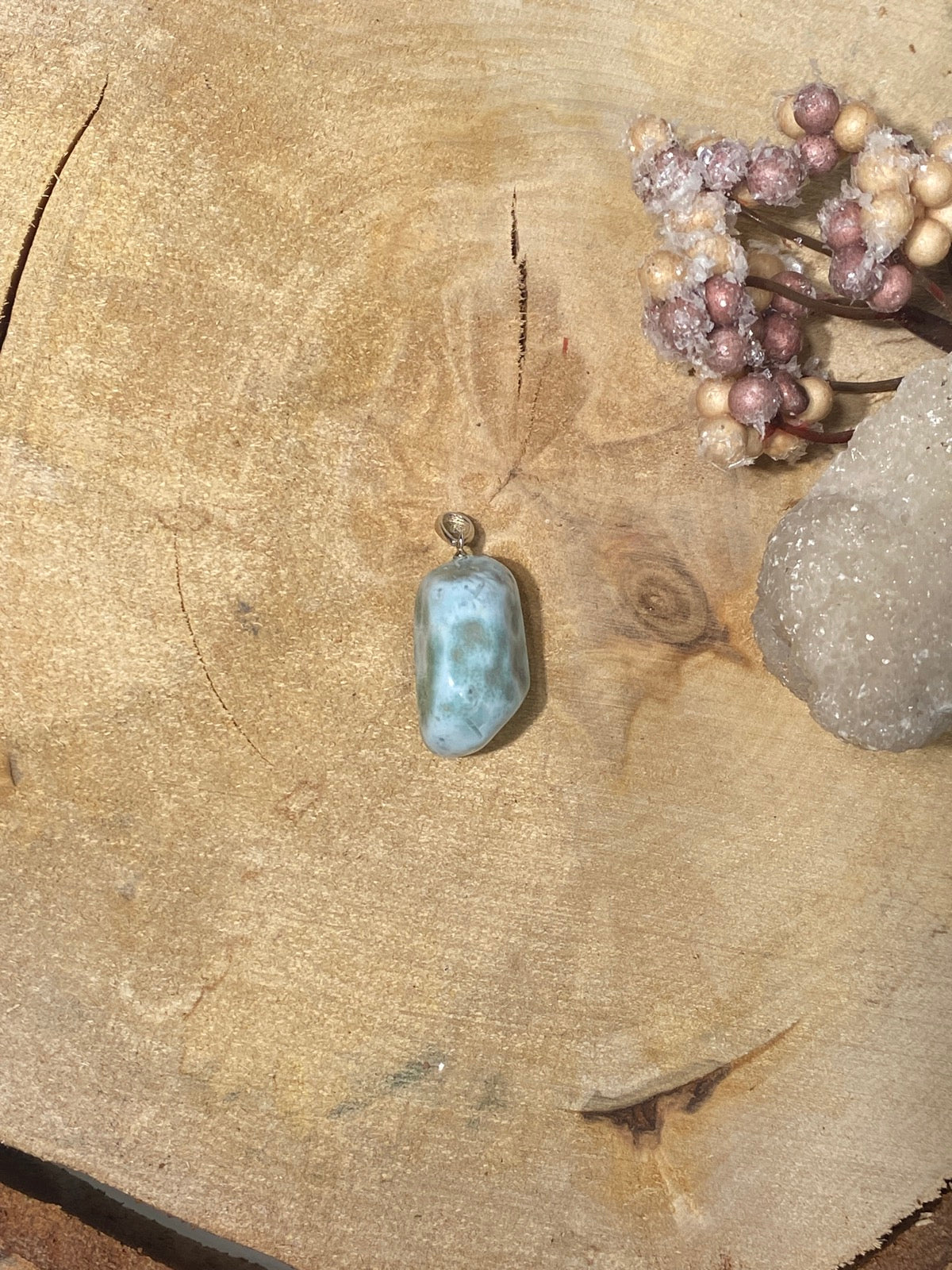 Larimar Kettenanhänger mit 925er Silberschlaufe (Unikat)