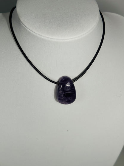 AMETHYST Drop Shape flache Form mit Lederband